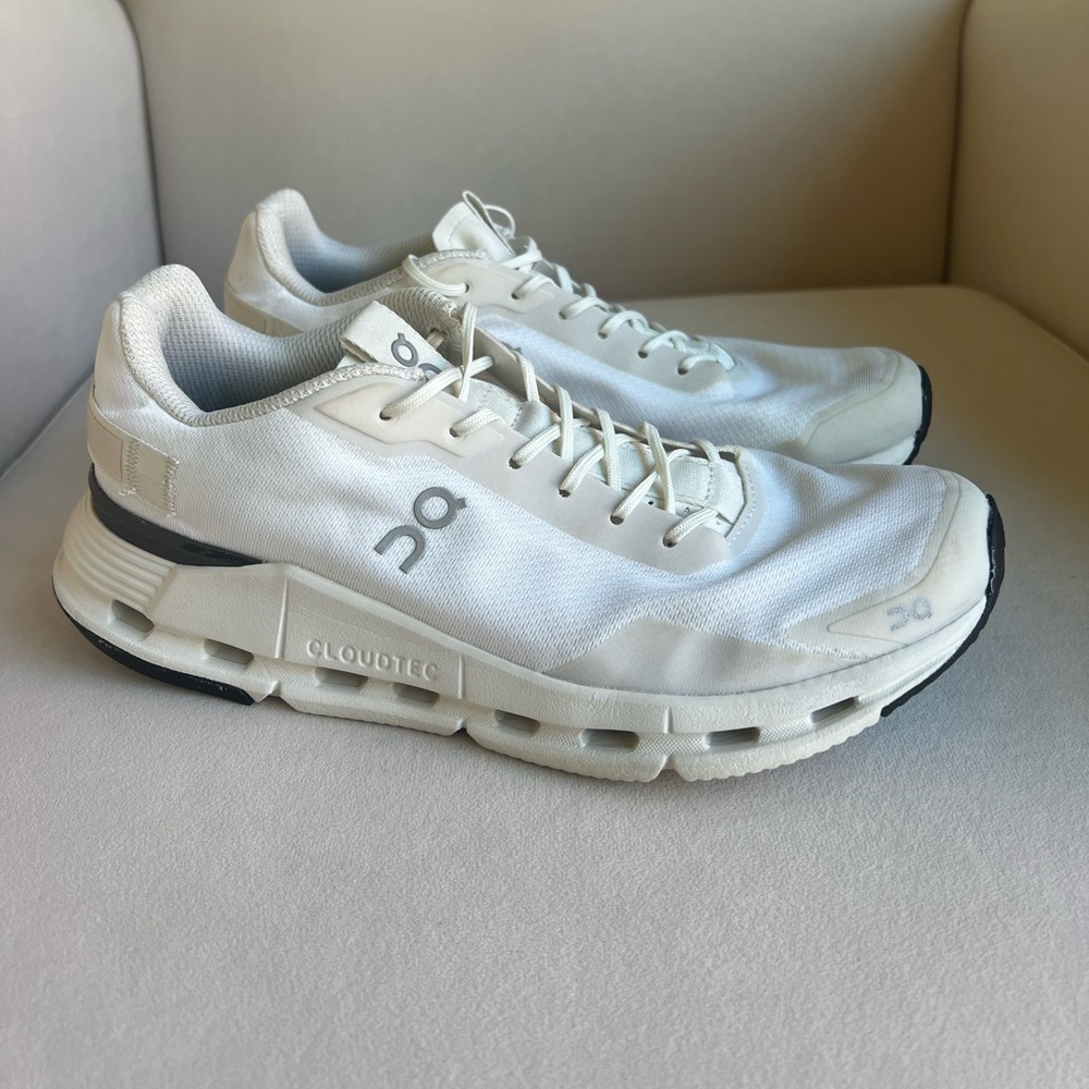 On Running Women’s Cloudnova Form 1 in White Eclipse Size 8